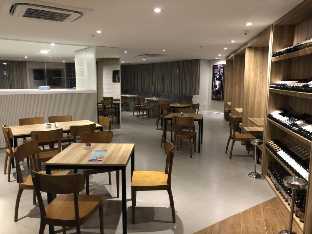Apartamento De Luxo Landscape Beira Mar Platinum Форталеза Екстериор снимка